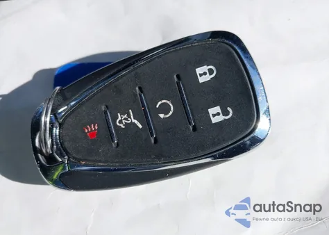 2021 Chevrolet Equinox Awd Lt z USA, uszkodzony, nr VIN 3GNAXUEV3ML321395